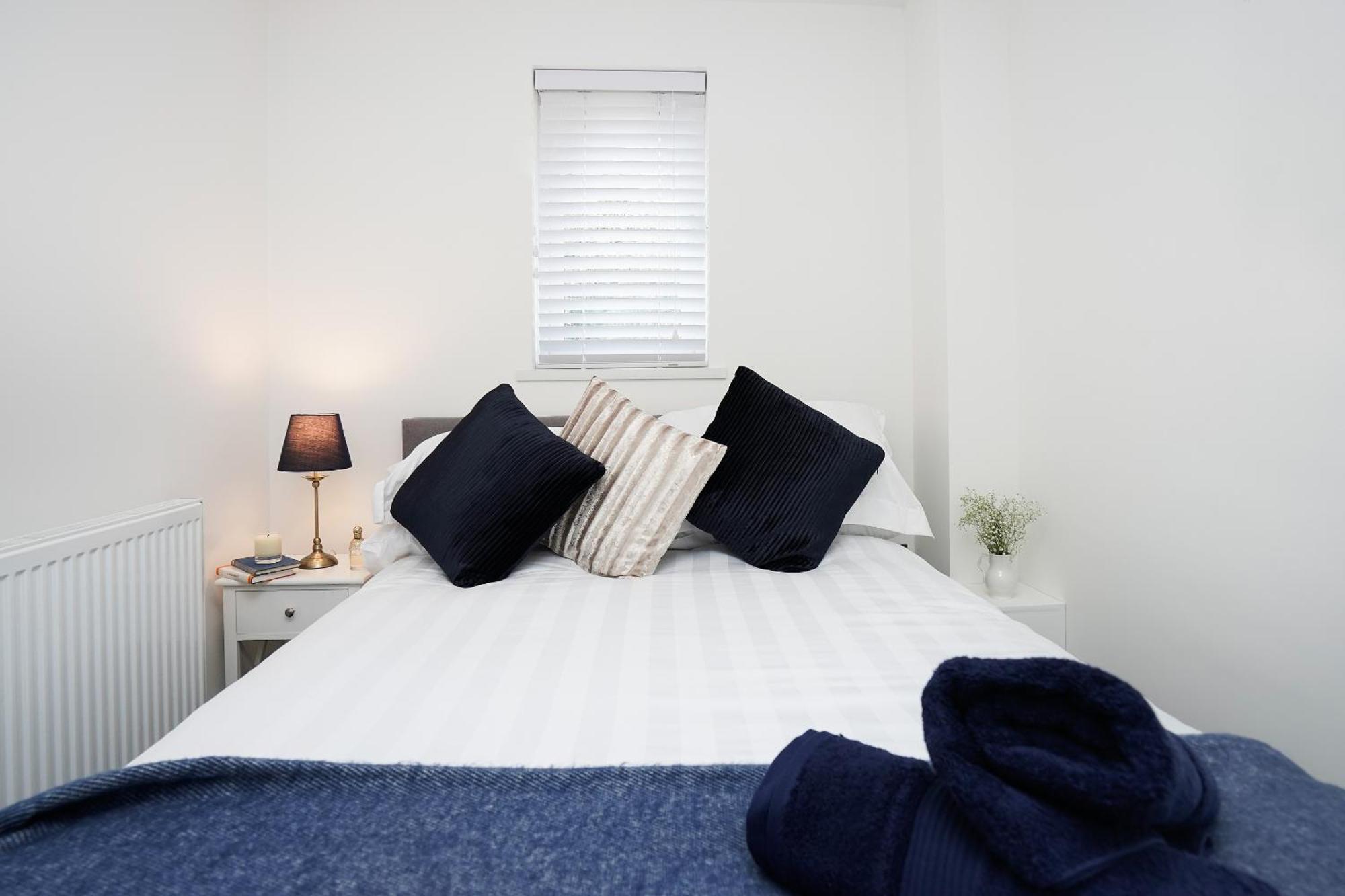 Lucas Apartment Sudbury  Bagian luar foto